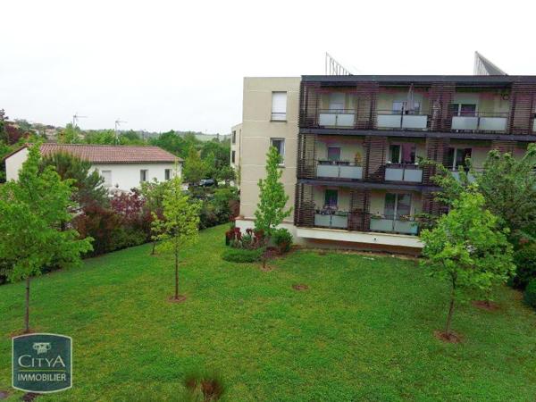 Appartement à louer 3 pièces 61.63m² Montrabé (31850)