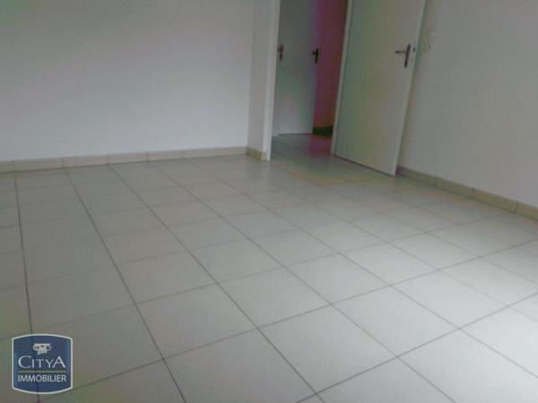 Appartement à louer 3 pièces 61.63m² Montrabé (31850)