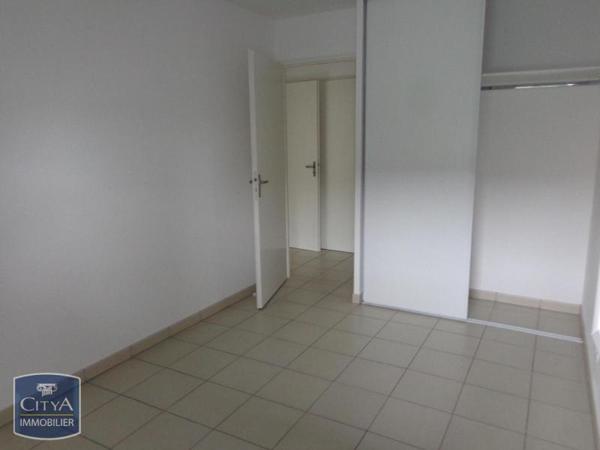 Appartement à louer 3 pièces 61.63m² Montrabé (31850)