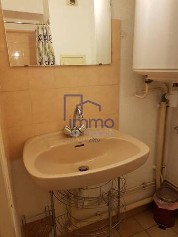 Appartement 1 pièce                                        - 38000 Grenoble Réf : 21643