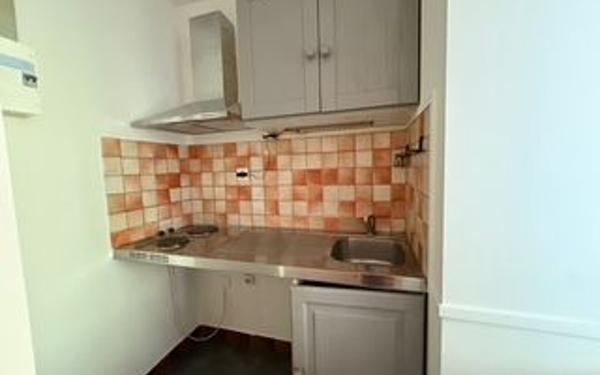 Appartement à louer    1 pièce •  Aix-en-Provence