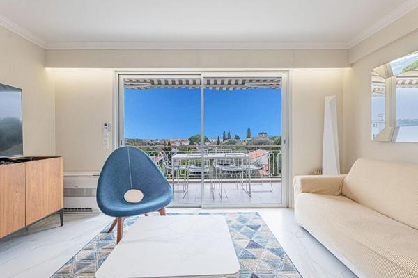 Éloge de la Clarté : un refuge solaire au Petit Juas à Cannes