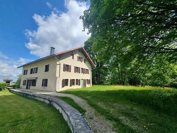 Maison 10 pièces 295 m2