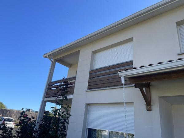 CHARMANT T3 LIBRE AU DERNIER ETAGE A CAVIGNAC