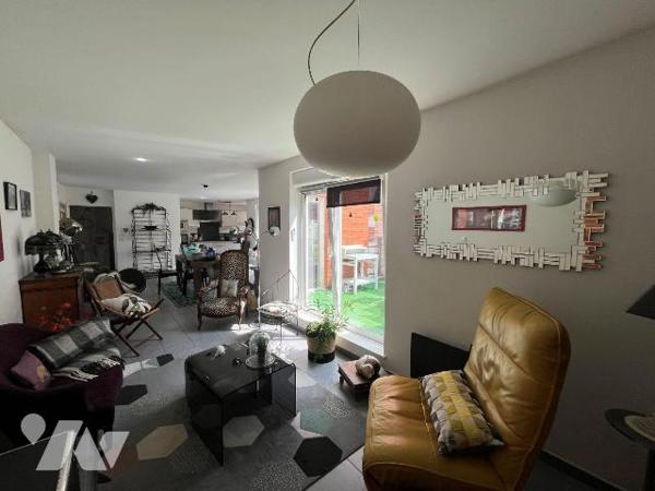 APPARTEMENT 114 M2 - 3 CHAMBRES - TERRASSE - BALCON - PLACE DE PARKING - A VENDRE - DUNKERQUE C...