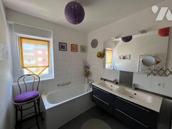 APPARTEMENT 114 M2 - 3 CHAMBRES - TERRASSE - BALCON - PLACE DE PARKING - A VENDRE - DUNKERQUE C...