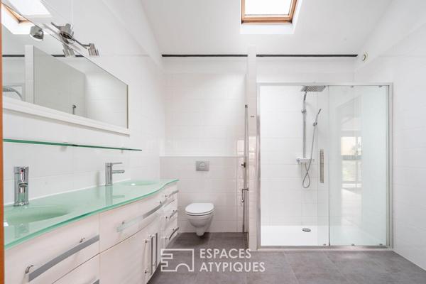 Loft en duplex avec terrasse et jardin