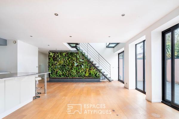 Loft en duplex avec terrasse et jardin