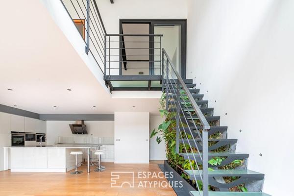 Loft en duplex avec terrasse et jardin