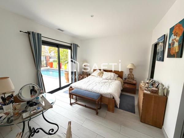 MAISON PLAIN PIED -  157M2 - GARAGE - PISCINE - TERRAIN 653M2