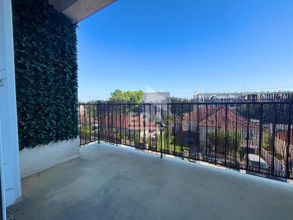 Appartement Ballancourt 3 pièces 2 chambres 65m²