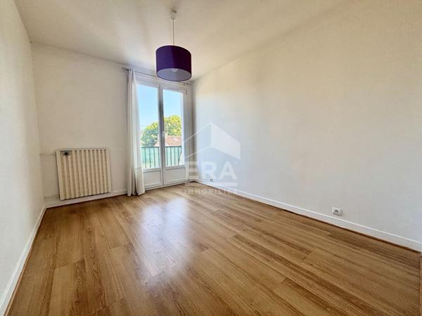 Appartement Ballancourt 3 pièces 2 chambres 65m²