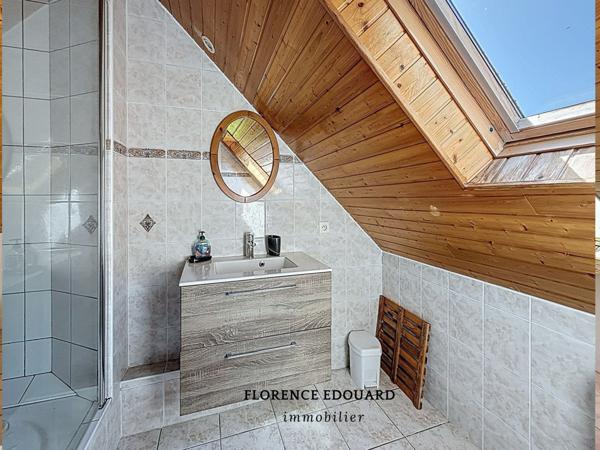 Maison 13 pièces - 368 m²