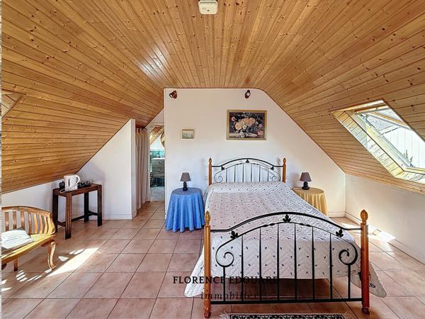 Maison 13 pièces - 368 m²