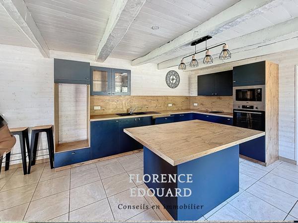 Maison 13 pièces - 368 m²