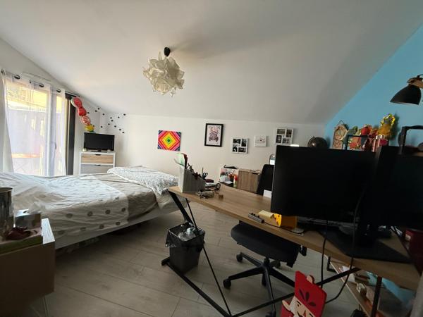 Appartement
         6 pièces
        - 128 m² Exclusivité 325 000 €*