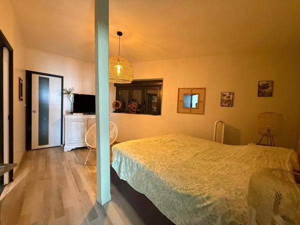 Appartement
         6 pièces
        - 128 m² Exclusivité 325 000 €*