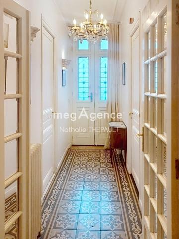 Maison à MANTES-LA-JOLIE, 78200 - 8 pièces 183m²
