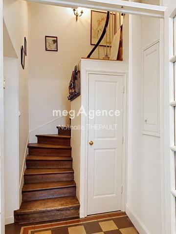 Maison à MANTES-LA-JOLIE, 78200 - 8 pièces 183m²