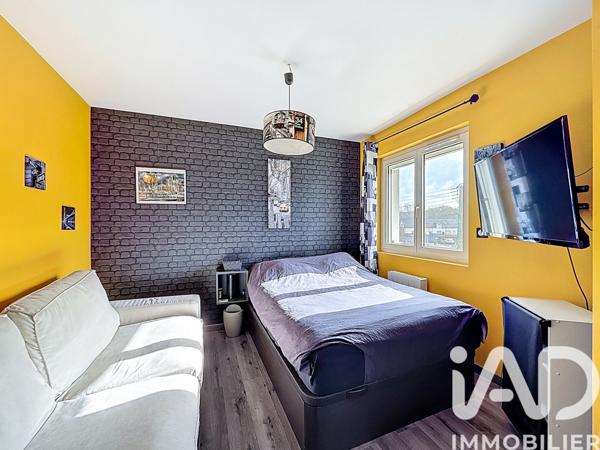 Maison à vendre 5 pièces 90 m² Saint-Étienne-du-Rouvray