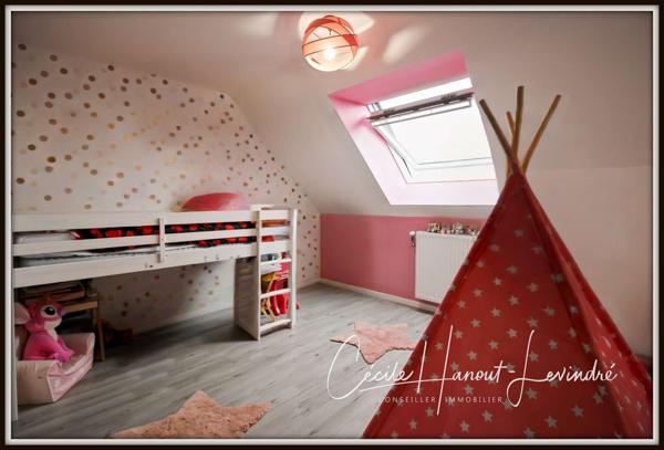 Pontorson (50170) SOUGEAL - Pavillon 2021 de 130 m² - 4 Chbres. Terrain: 1590 m² - DPE: A.