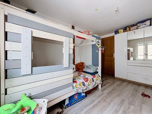 Maison à vendre située dans le bourg du Lion d'Angers - 99m2 de surface - 3 chambres