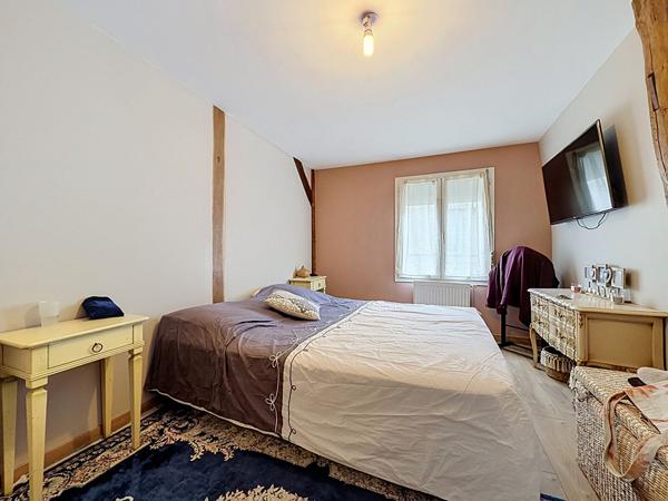 Maison à vendre située dans le bourg du Lion d'Angers - 99m2 de surface - 3 chambres