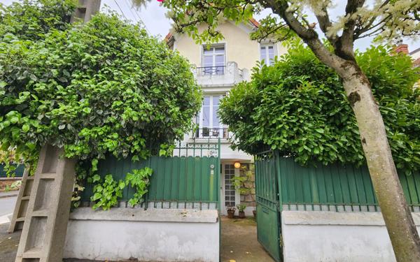 Maison à vendre    4 pièces •  Aulnay-sous-Bois