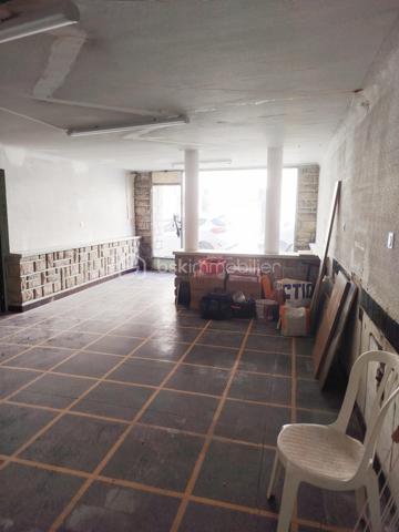 Immeuble mixte de 330 m²