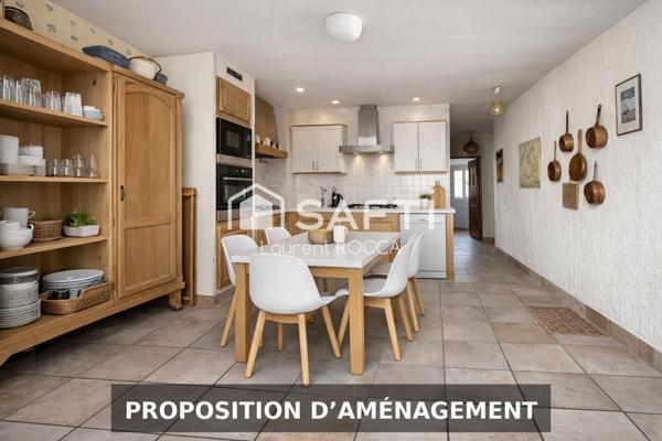 Maison familiale d’environ 110 m² – Beaux volumes, fort potentiel, jardin et garages