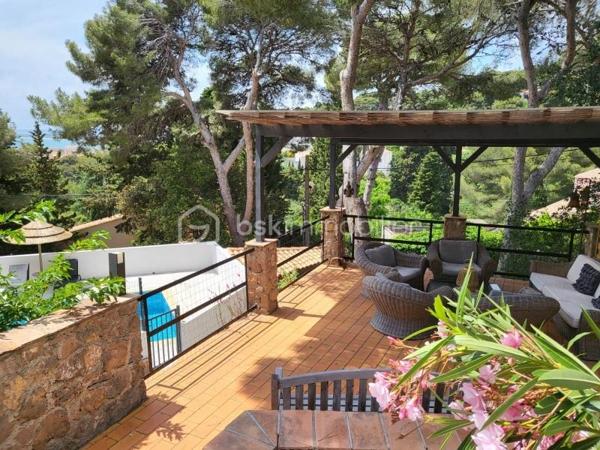 Propriete de 222,12 m²