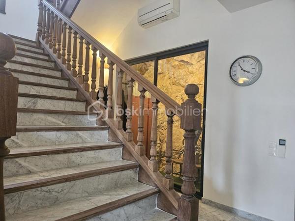 Propriete de 222,12 m²