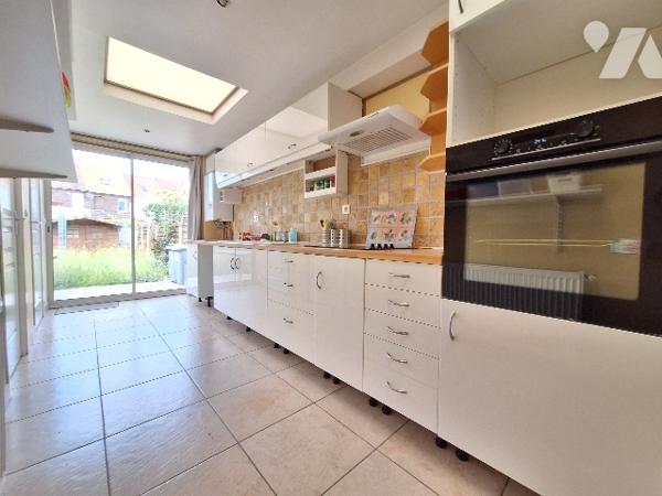 Maison 3 chambres, jardin.