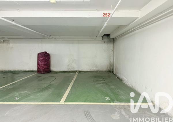 Parking à vendre 12 m² Paris 2