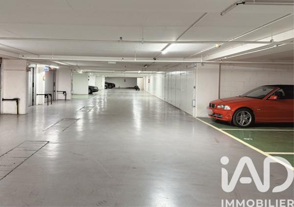 Parking à vendre 12 m² Paris 2