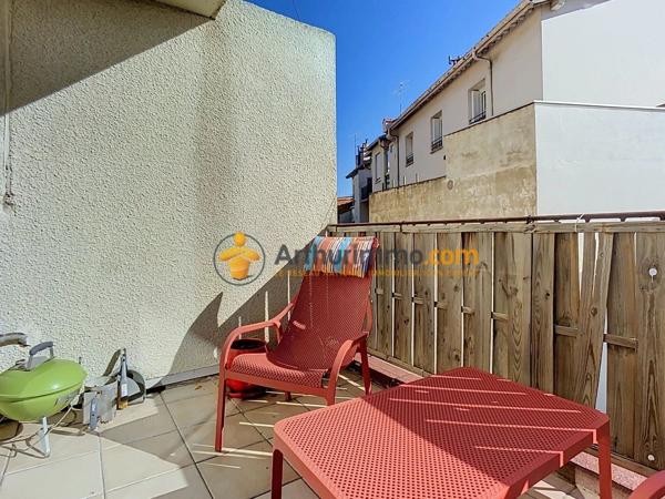 Vente                                                      Appartement
                        
                     4 pièces                      132 m2                     à Perpignan