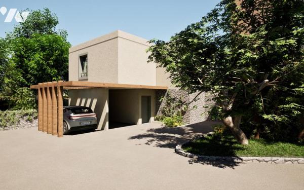 VILLA AVEC JARDIN ET JACUZZI - DEUX STATIONNEMENTS.