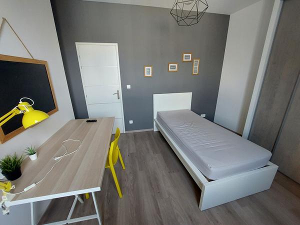 Location chambre Compiègne - 6 pièce(s) - 14 m² - 455 €/mois