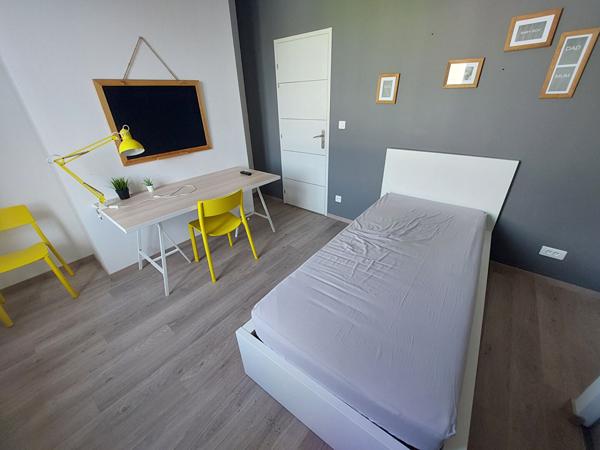 Location chambre Compiègne - 6 pièce(s) - 14 m² - 455 €/mois