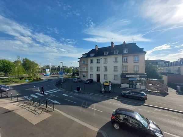 Location chambre Compiègne - 6 pièce(s) - 14 m² - 455 €/mois