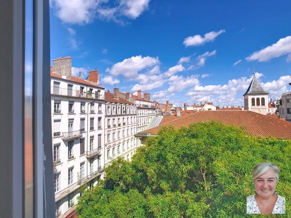 BELLECOUR STUDIO 4 étage ascenseur