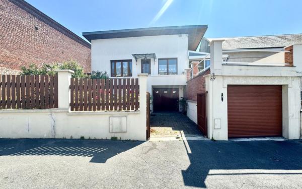 Maison à vendre    3 pièces • 90 m2 Saint-Quentin