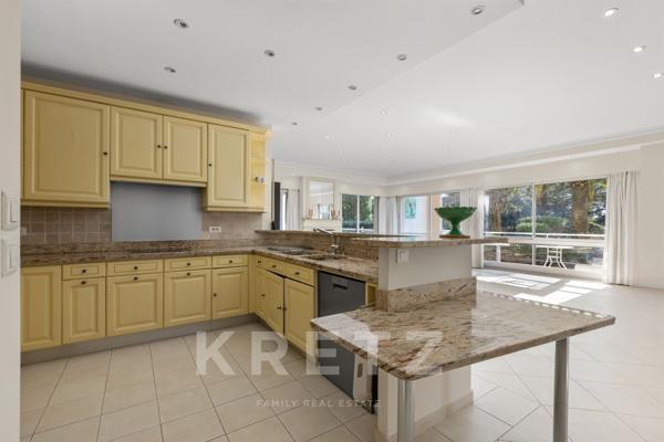 Appartement 5 pièces Terrasses Mandelieu