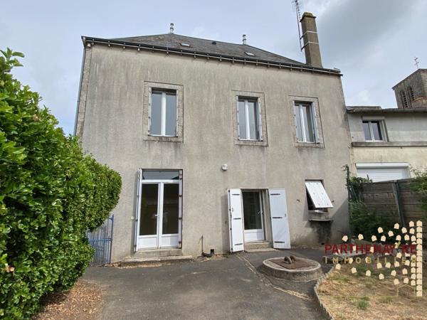 Maison de ville de caractère comprenant 2 logements