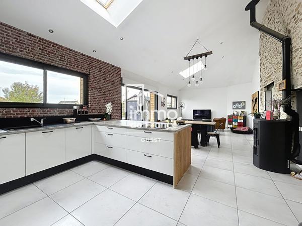 Maison Saint Berthevin 147 m2