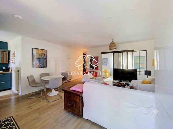 Rez-de-Jardin dans un petit immeuble – Lyon 8ème