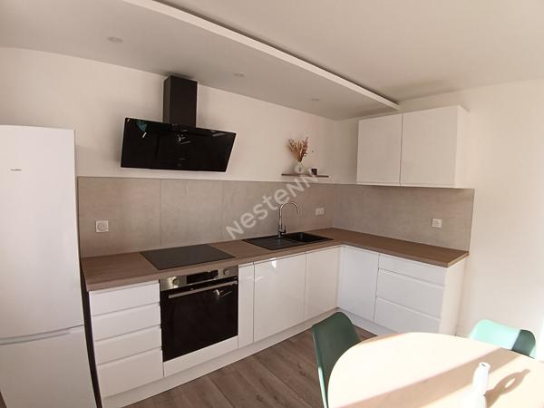 Six-fours les plages Appartement T2 de 43,26 m² entièrement rénové avec parking