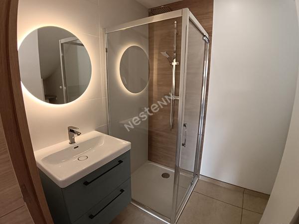 Six-fours les plages Appartement T2 de 43,26 m² entièrement rénové avec parking