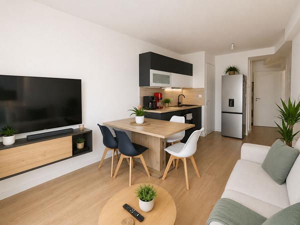 Appartement Laval 2 pièce(s) 41.42 m2