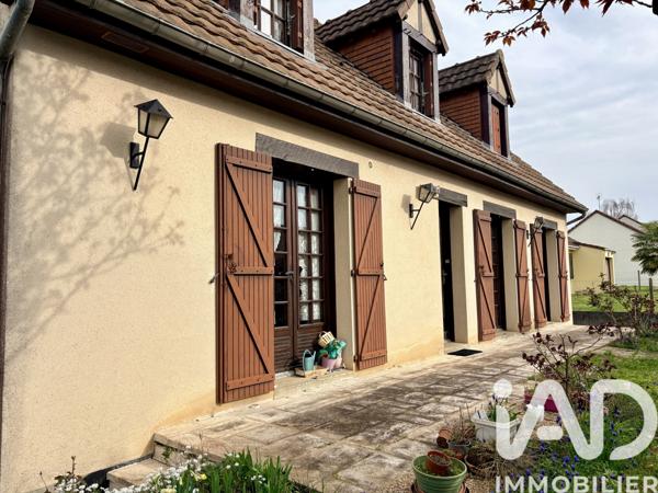 Maison à vendre 6 pièces 142 m² Saint-Florent-sur-Cher